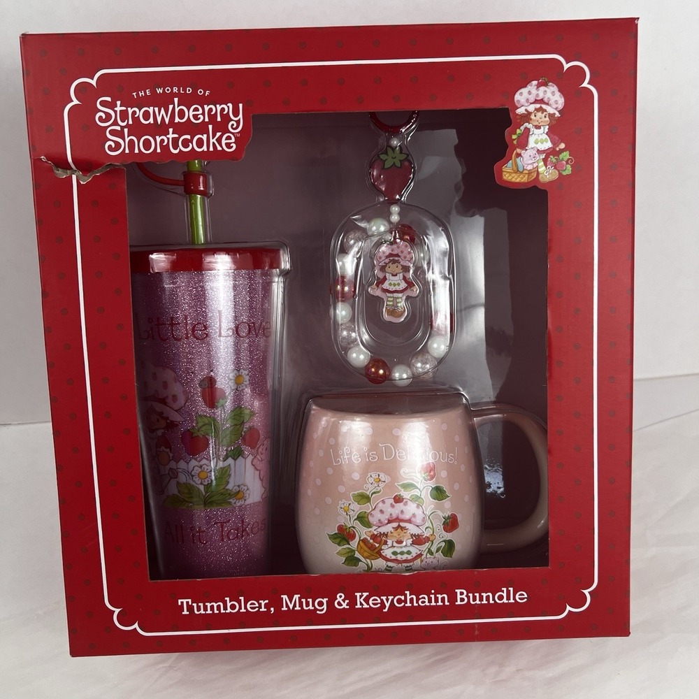 STRAWBERRY SHORTCAKE‎ Tumbler, Mug & Keychain Bundle Gift Set - Full Size
